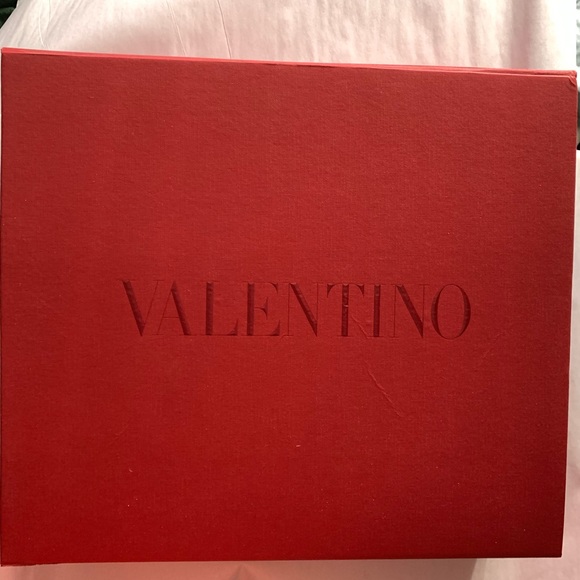 valentino gift box